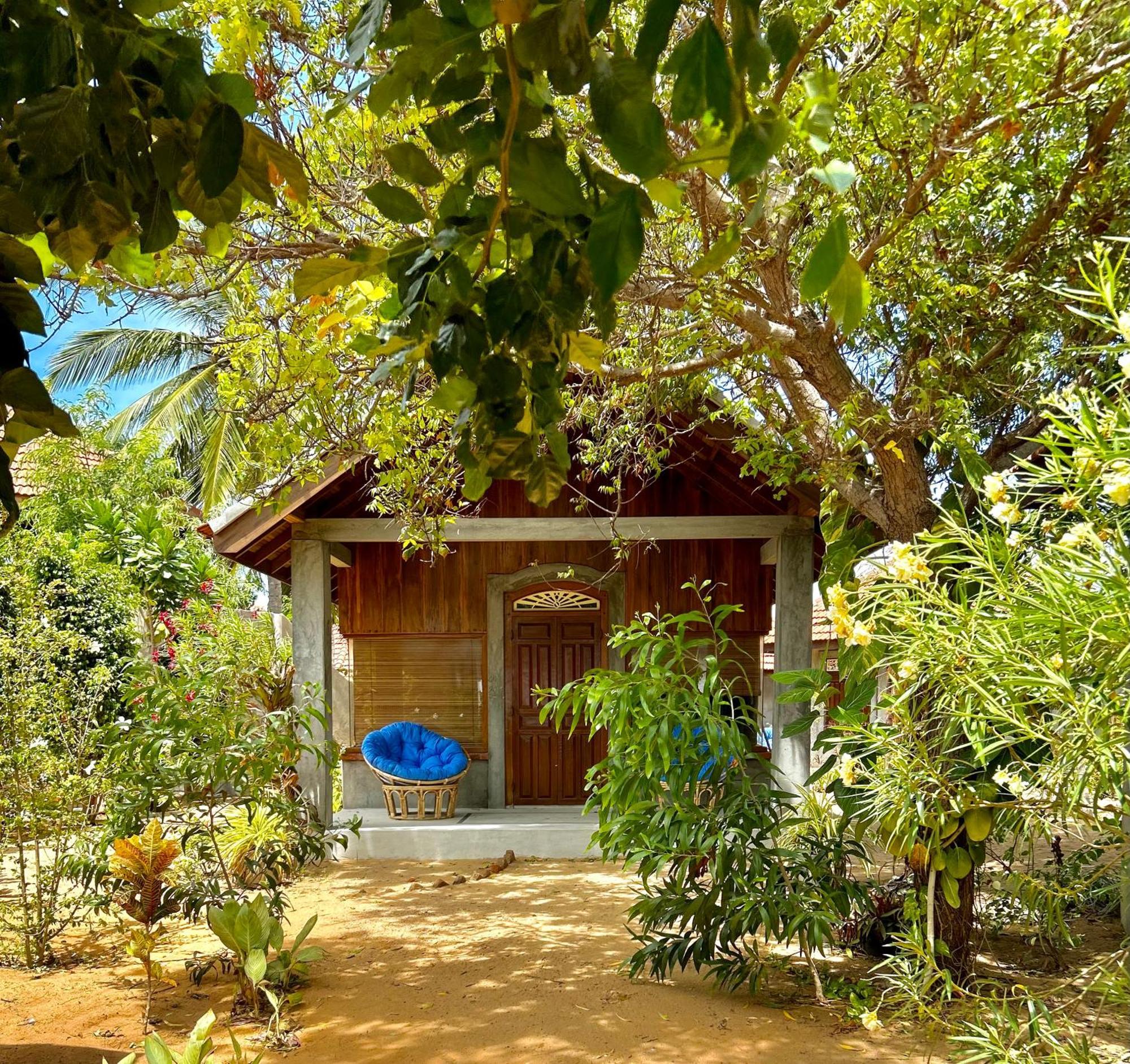 Arasi Resort Kalpitiya Exteriör bild